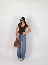 Carica l'immagine nel visualizzatore di Gallery, T-SHIRT DAILY FIT CHOCO
