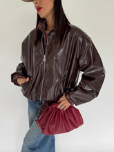 Carica l&#39;immagine nel visualizzatore di Gallery, BOMBER GLOSS
