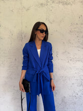 Carica l&#39;immagine nel visualizzatore di Gallery, BLU ROYAL SUITS
