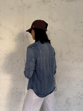 Carica l&#39;immagine nel visualizzatore di Gallery, shirt denim jewels

