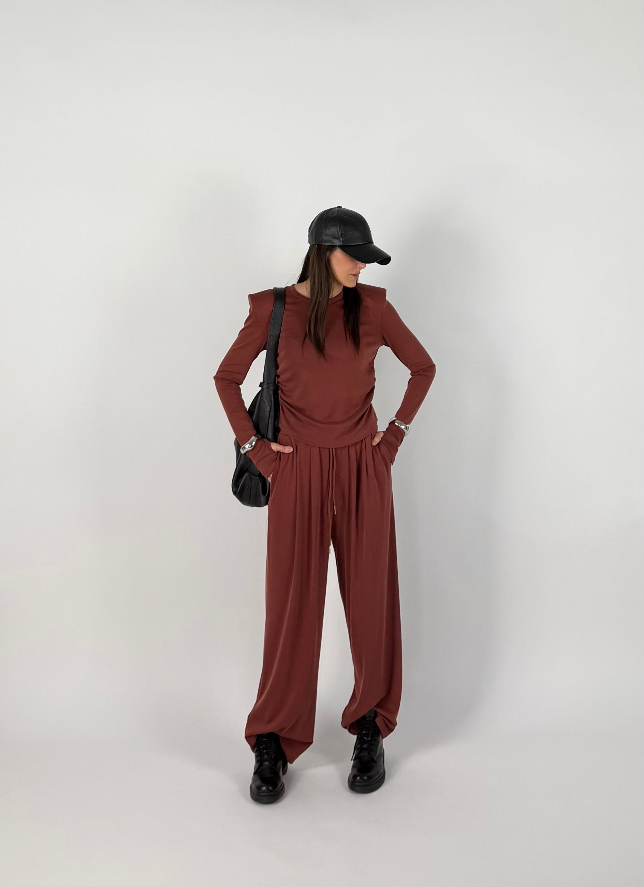 ESSENTIAL CHIC SET RAME