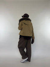 Carica l&#39;immagine nel visualizzatore di Gallery, PIUMINO FUR
