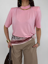 Carica l'immagine nel visualizzatore di Gallery, MAGLIA NECKSHOL ROSA
