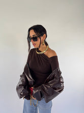 Carica l&#39;immagine nel visualizzatore di Gallery, MAGLIA CUT CACAO
