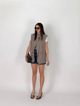 Carica l'immagine nel visualizzatore di Gallery, GILET ONE TAUPE
