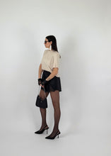 Carica l'immagine nel visualizzatore di Gallery, SHORTS LINGE
