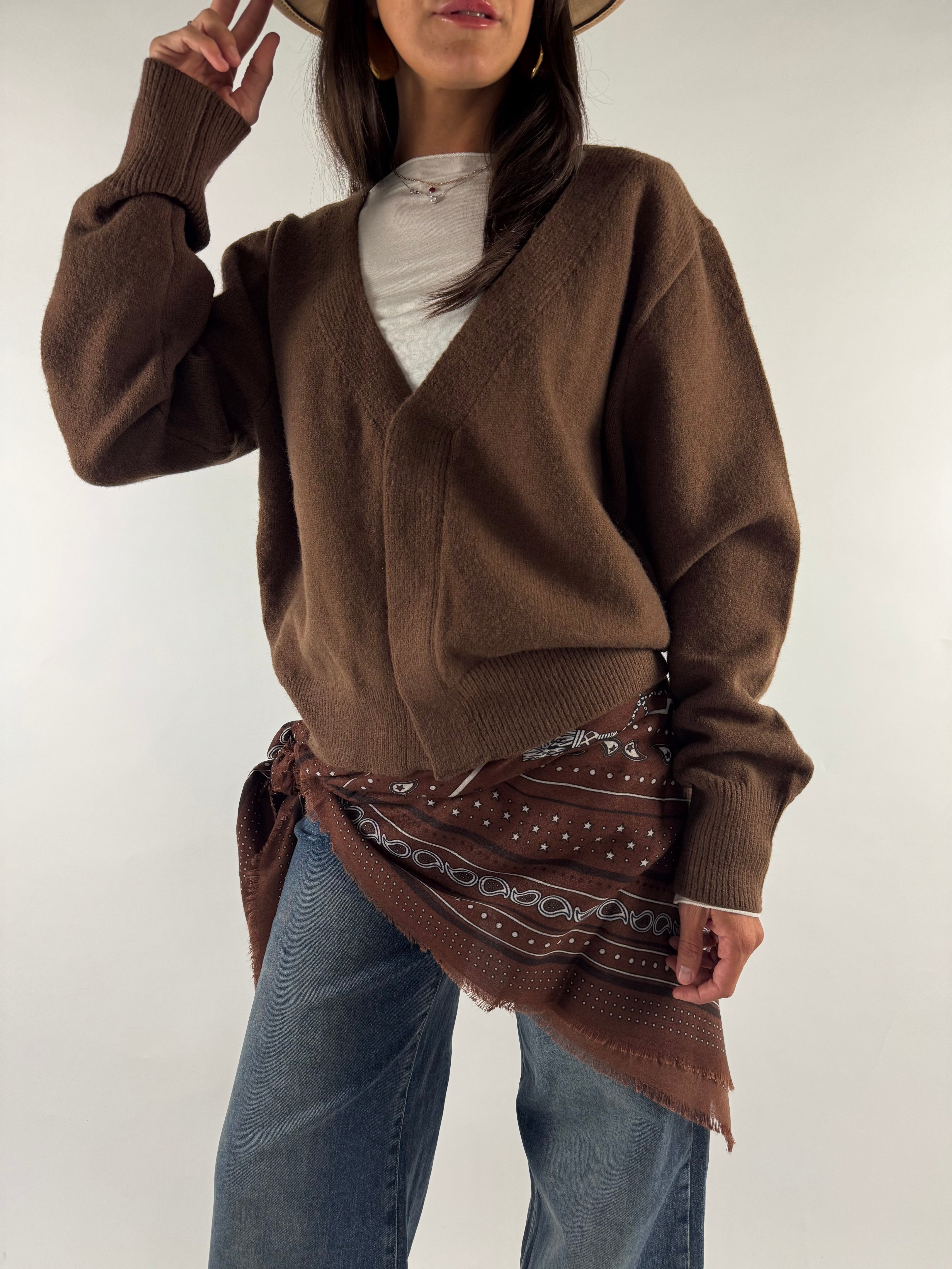 BROWN STOLE