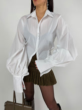 Carica l'immagine nel visualizzatore di Gallery, CAMICIA MERINGUE
