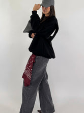 Carica l&#39;immagine nel visualizzatore di Gallery, FELPA HOLE NERA
