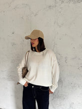 Carica l&#39;immagine nel visualizzatore di Gallery, PULL SILK LATTE
