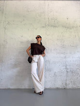 Carica l&#39;immagine nel visualizzatore di Gallery, T-SHIRT SHOULDER OVER
