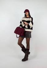 Carica l'immagine nel visualizzatore di Gallery, ROW BAG BORDEAUX
