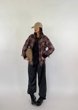 Carica l&#39;immagine nel visualizzatore di Gallery, T-SHIRT SHOL NERA
