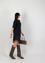 Carica l'immagine nel visualizzatore di Gallery, T-SHIRT DRESS NERA

