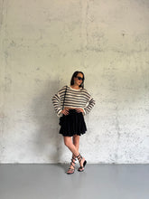 Carica l&#39;immagine nel visualizzatore di Gallery, FLUFFY SKIRTYPANTS
