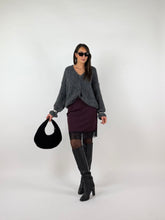 Carica l'immagine nel visualizzatore di Gallery, GONNA MINI LACE VINACCIA
