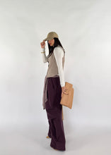 Carica l&#39;immagine nel visualizzatore di Gallery, VIKY PANTS PRUGNA
