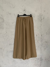 Carica l&#39;immagine nel visualizzatore di Gallery, SUMMER SOFT PANTS
