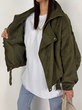 Carica l'immagine nel visualizzatore di Gallery, CHIODO REBEL OLIVA
