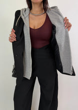 Carica l'immagine nel visualizzatore di Gallery, BLAZER HOODIE NERO

