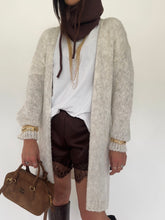 Carica l&#39;immagine nel visualizzatore di Gallery, CARDIGAN LUNGO AVORIO
