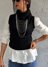 Carica l&#39;immagine nel visualizzatore di Gallery, MAGLIA NECK BOLD NERA
