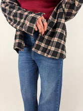 Carica l'immagine nel visualizzatore di Gallery, CAMICIA BLACK CHECK
