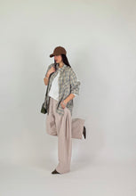 Carica l'immagine nel visualizzatore di Gallery, SHIRT CHECK LIGHT CREAMY
