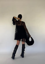 Carica l&#39;immagine nel visualizzatore di Gallery, LACE DRESS NERO
