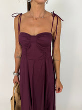 Carica l'immagine nel visualizzatore di Gallery, LONG DRESS LEAP
