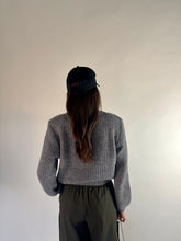 Carica l&#39;immagine nel visualizzatore di Gallery, PULL DIAMOND GRIGIO
