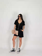 Carica l'immagine nel visualizzatore di Gallery, JUMP HOODIE NERO
