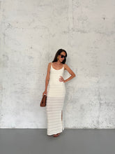 Carica l&#39;immagine nel visualizzatore di Gallery, KNITTED DRESS
