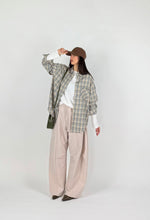 Carica l'immagine nel visualizzatore di Gallery, URBAN PANTS SAND
