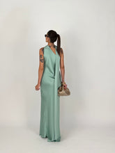 Carica l'immagine nel visualizzatore di Gallery, ABITO SATIN TIFFANY
