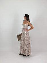 Carica l'immagine nel visualizzatore di Gallery, DRESS COUNTRY CHIC
