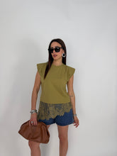 Carica l'immagine nel visualizzatore di Gallery, MAGLIA SHOL LACE PISTACCHIO

