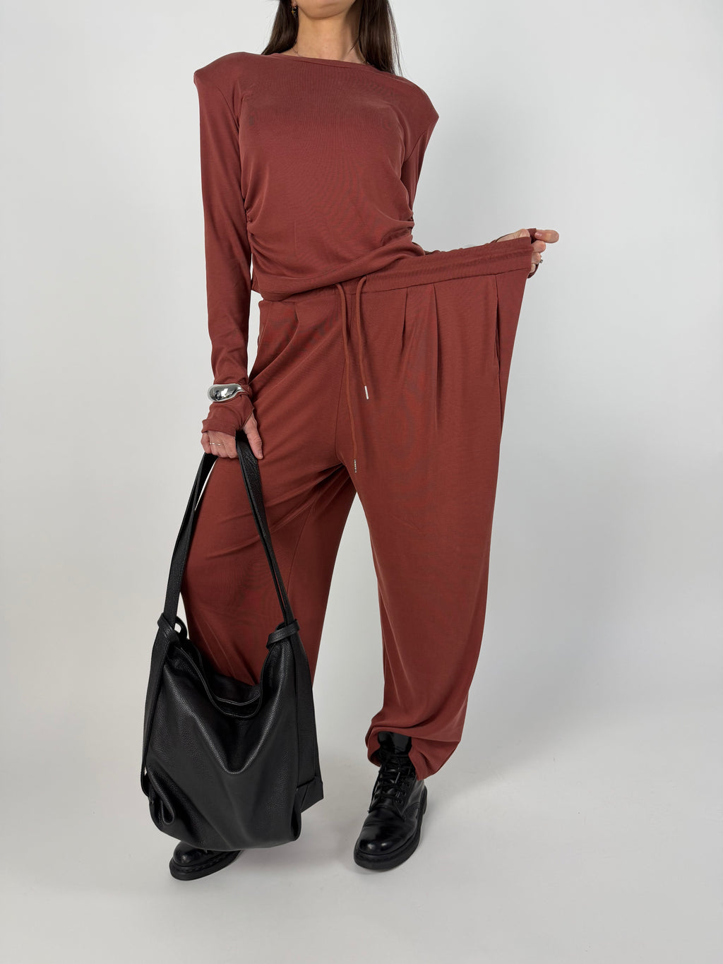 ESSENTIAL CHIC SET RAME
