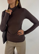 Carica l&#39;immagine nel visualizzatore di Gallery, MAGLIA DOLCEVITA CACAO
