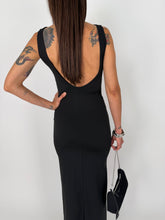 Carica l'immagine nel visualizzatore di Gallery, HOLE BACK DRESS
