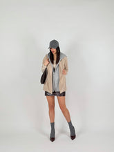 Carica l'immagine nel visualizzatore di Gallery, BLAZER HOODIE CIPRIA
