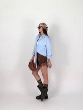 Carica l'immagine nel visualizzatore di Gallery, LONGLINE SHIRT AZZURRA
