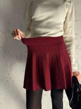 Carica l&#39;immagine nel visualizzatore di Gallery, skirt round
