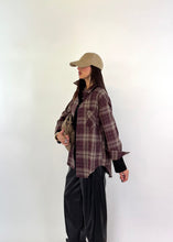 Carica l&#39;immagine nel visualizzatore di Gallery, CAMICIA CHECK VIOLA
