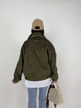 Carica l'immagine nel visualizzatore di Gallery, CHIODO REBEL OLIVA
