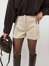 Carica l'immagine nel visualizzatore di Gallery, BERMUDINO SUEDE SAND
