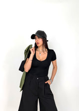 Carica l'immagine nel visualizzatore di Gallery, T-SHIRT LIGHTSHOL NERA

