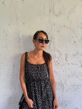 Carica l&#39;immagine nel visualizzatore di Gallery, DRESS LAND
