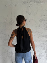Carica l&#39;immagine nel visualizzatore di Gallery, TOP NECK SATIN
