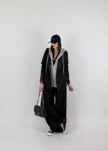 Carica l'immagine nel visualizzatore di Gallery, BLAZER HOODIE NERO
